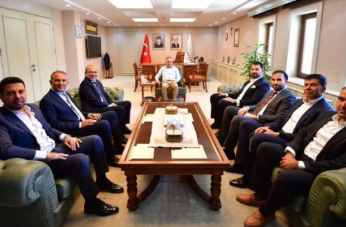 GAİMDER YÖNETİMİ VALİ KEMAL ÇEBER'İ ZİYARET ETTİ