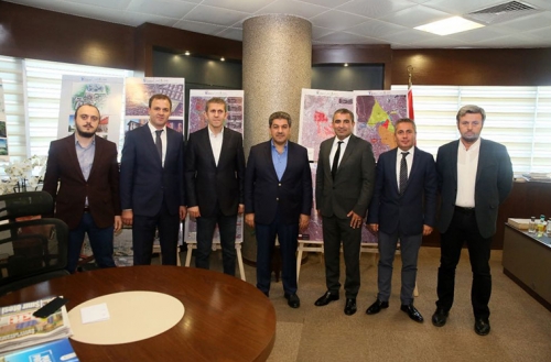 GAİMDER Başkanı Apa, Esenler Belediyesi’nin dönüşüm modelini yerinde inceledi